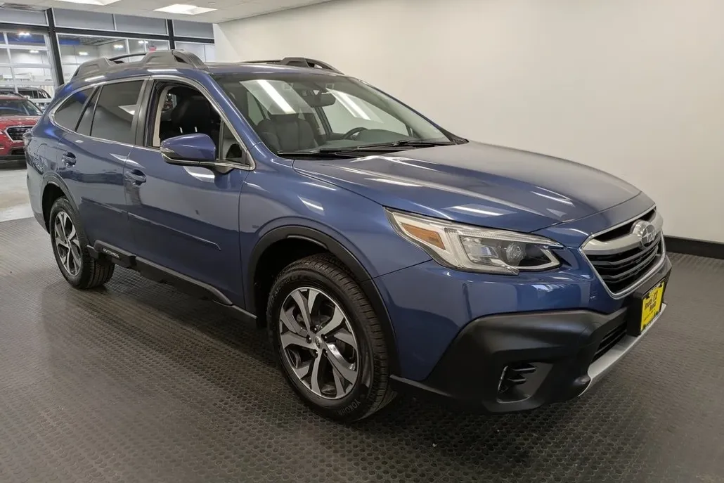 2021 Subaru Outback Limited XT photo 1