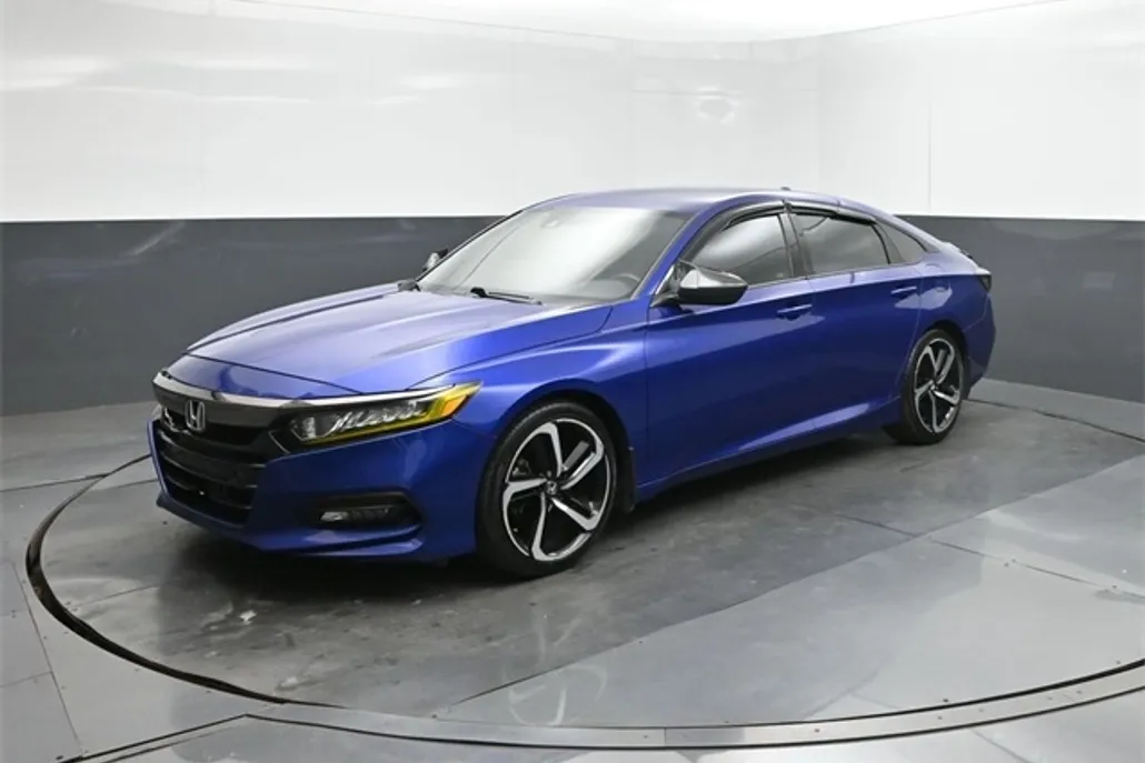 2018 Honda Accord Sport photo 1