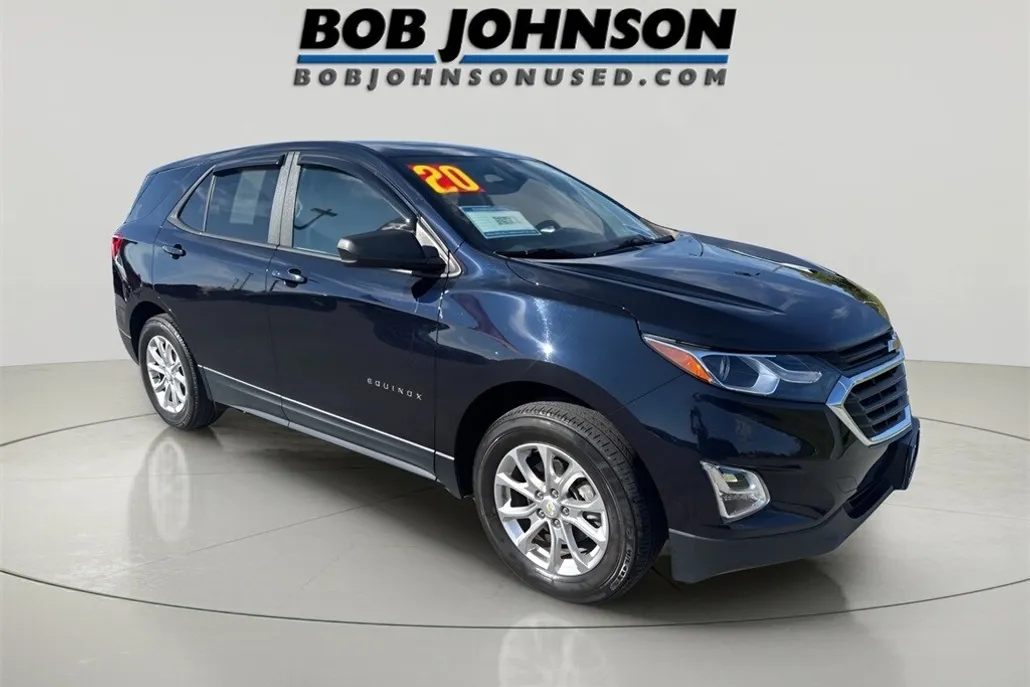 2020 Chevrolet Equinox LS photo 1