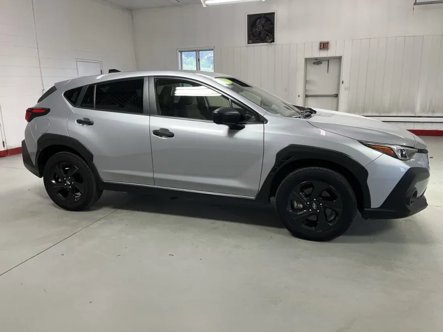 2024 Subaru Crosstrek Base photo 1