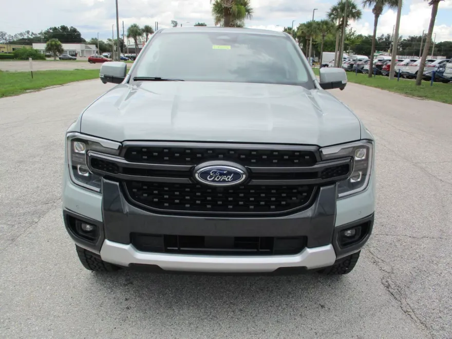 2024 Ford Ranger Lariat photo 1