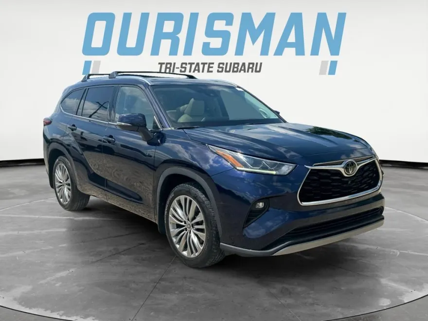 2021 Toyota Highlander Platinum photo 1
