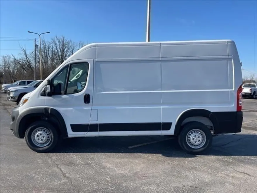 2024 Ram ProMaster 1500 Tradesman Cargo Van High Roof photo 1