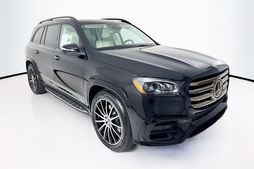 2026 Mercedes Benz GLS 450 4MATIC photo 1