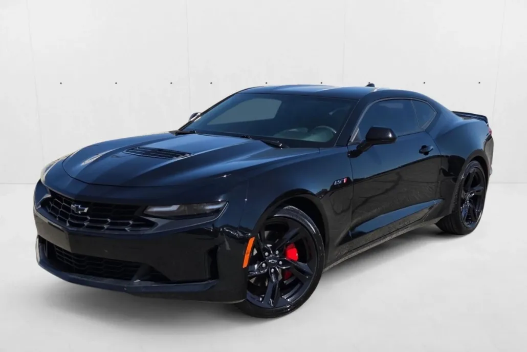 2021 Chevrolet Camaro LT1 photo 1