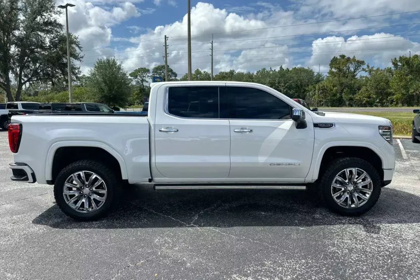 2024 Gmc Sierra 1500 Denali photo 1