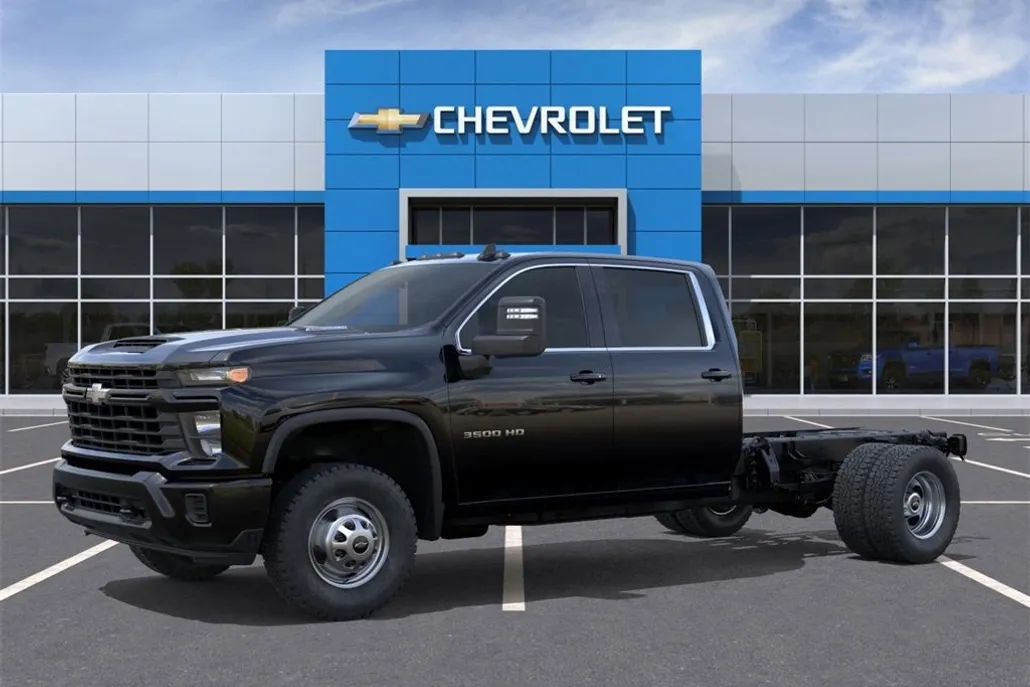 2025 Chevrolet Silverado 3500HD Work Truck photo 1