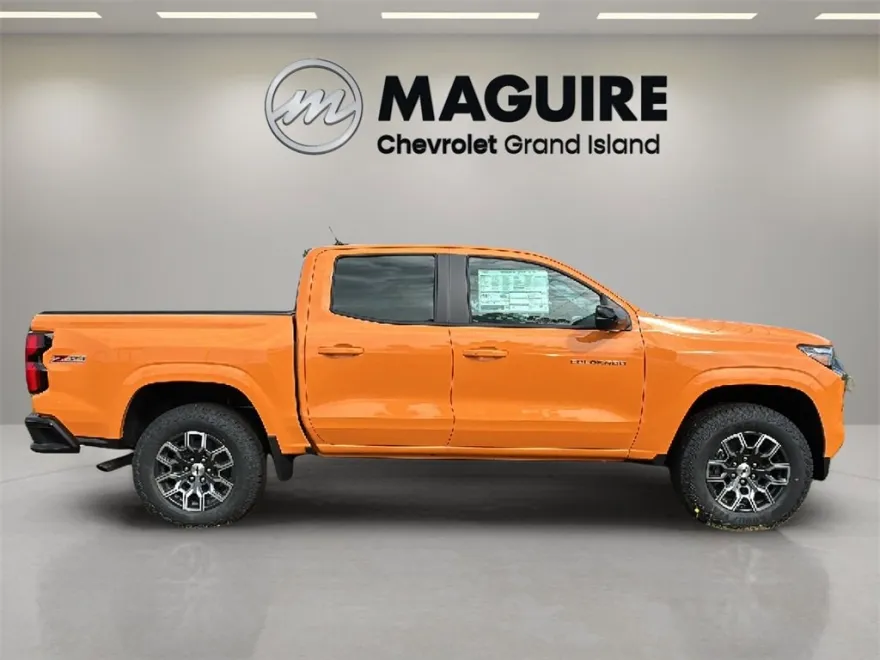 2026 Chevrolet Colorado Z71 photo 1