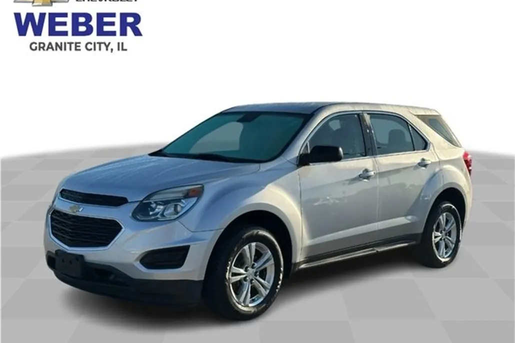 2017 Chevrolet Equinox LS photo 1