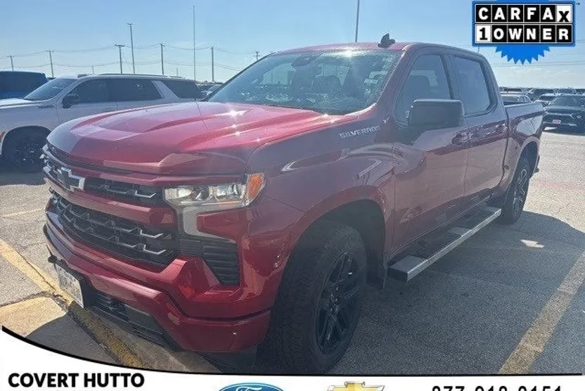 2024 Chevrolet Silverado 1500 RST photo 1