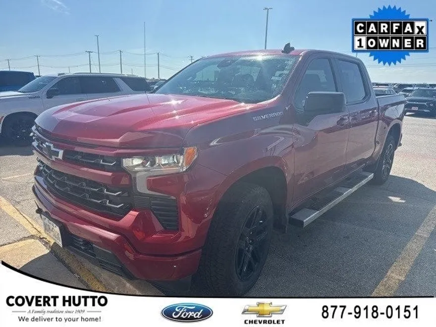2024 Chevrolet Silverado 1500 RST photo 1