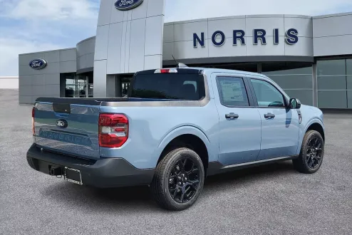 2025 Ford Maverick XLT photo 3
