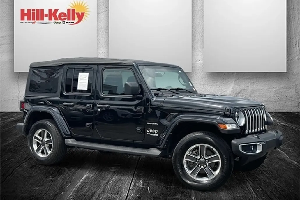 2021 Jeep Wrangler Unlimited Sahara photo 1