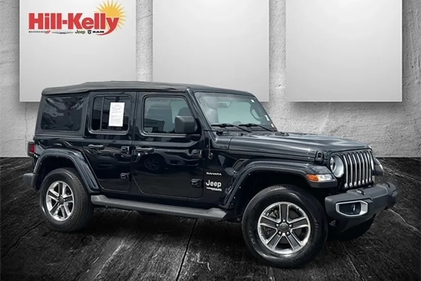 2021 Jeep Wrangler Unlimited Sahara photo 1