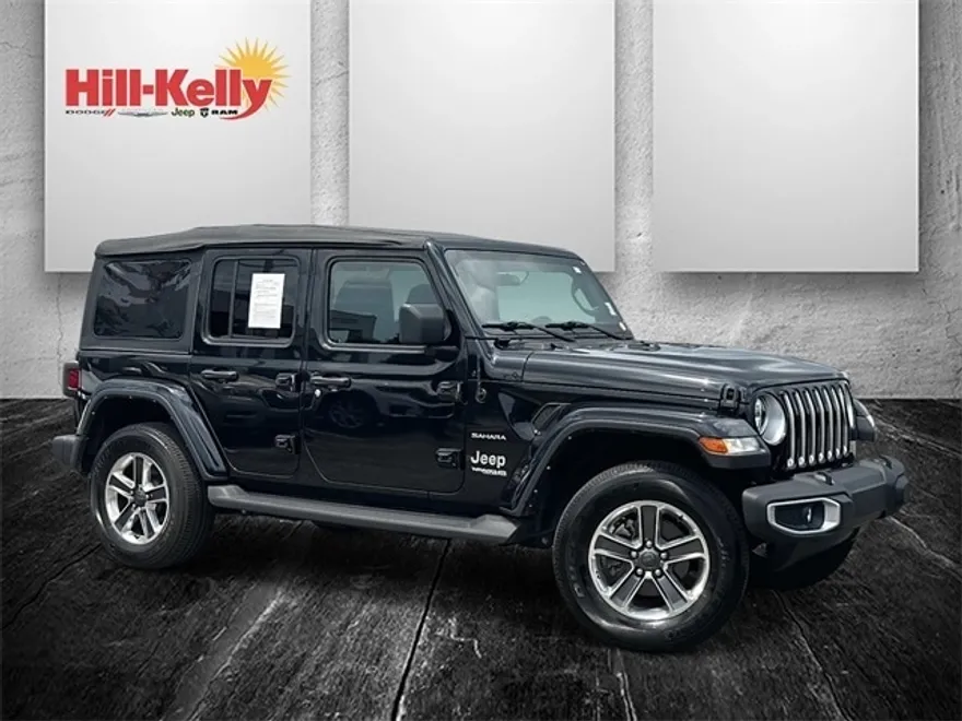 2021 Jeep Wrangler Unlimited Sahara photo 1