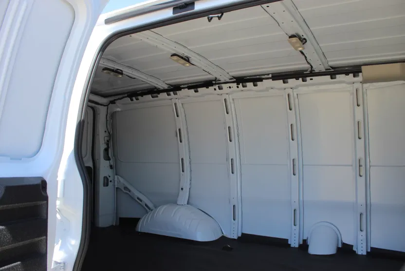 2025 Gmc Savana Cargo 2500 photo 1