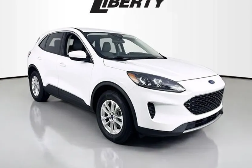 2021 Ford Escape SE photo 1