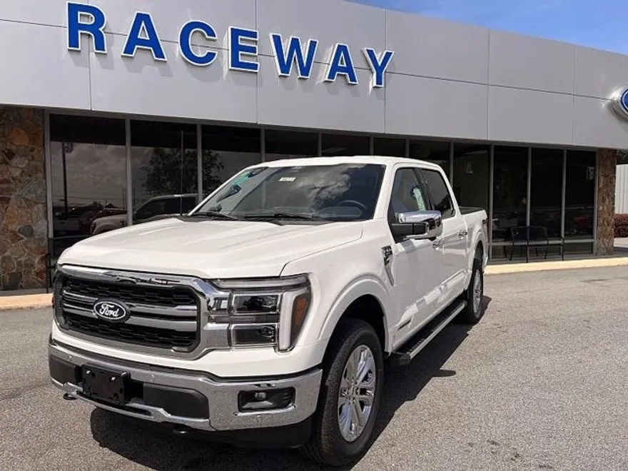 2025 Ford F-150 Lariat photo 1