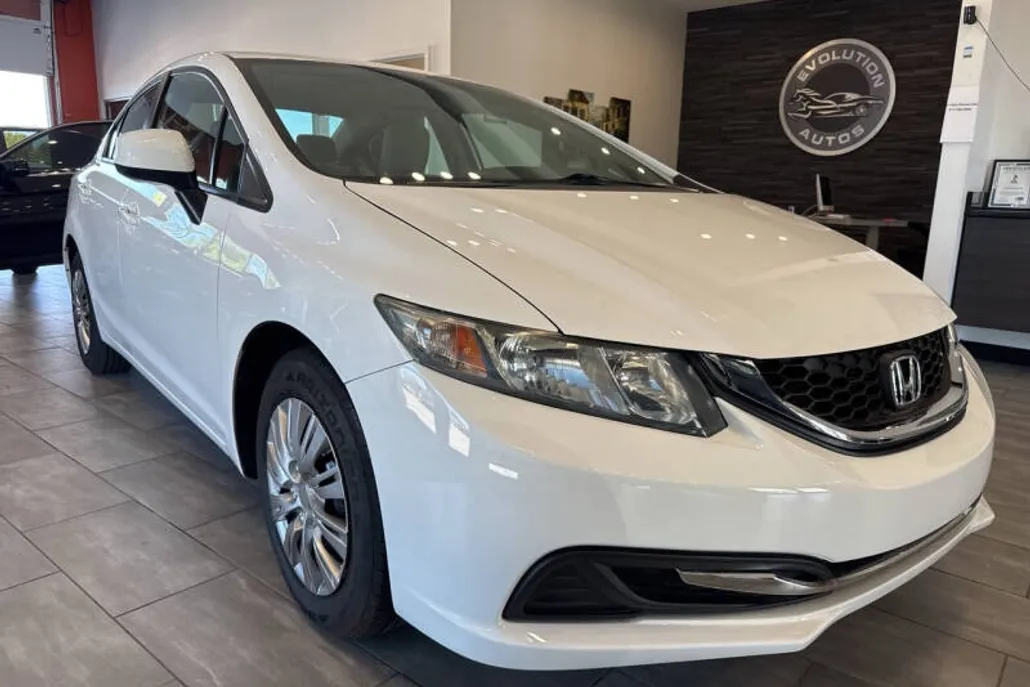 2013 Honda Civic LX photo 1