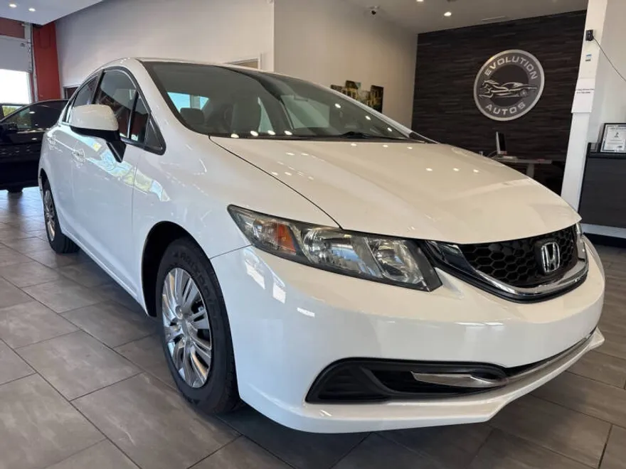 2013 Honda Civic LX photo 1