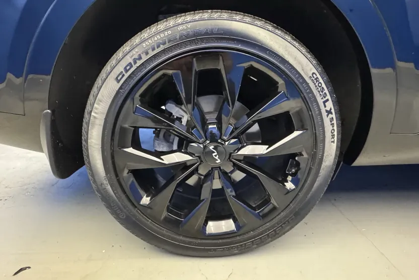 2022 Kia Sorento SX photo 1