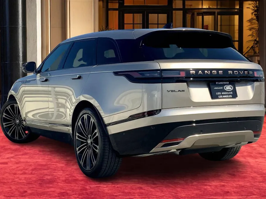 2026 Land Rover Range Rover Velar P400 Autobiography photo 1