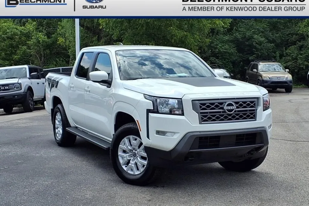 2023 Nissan Frontier SV photo 1