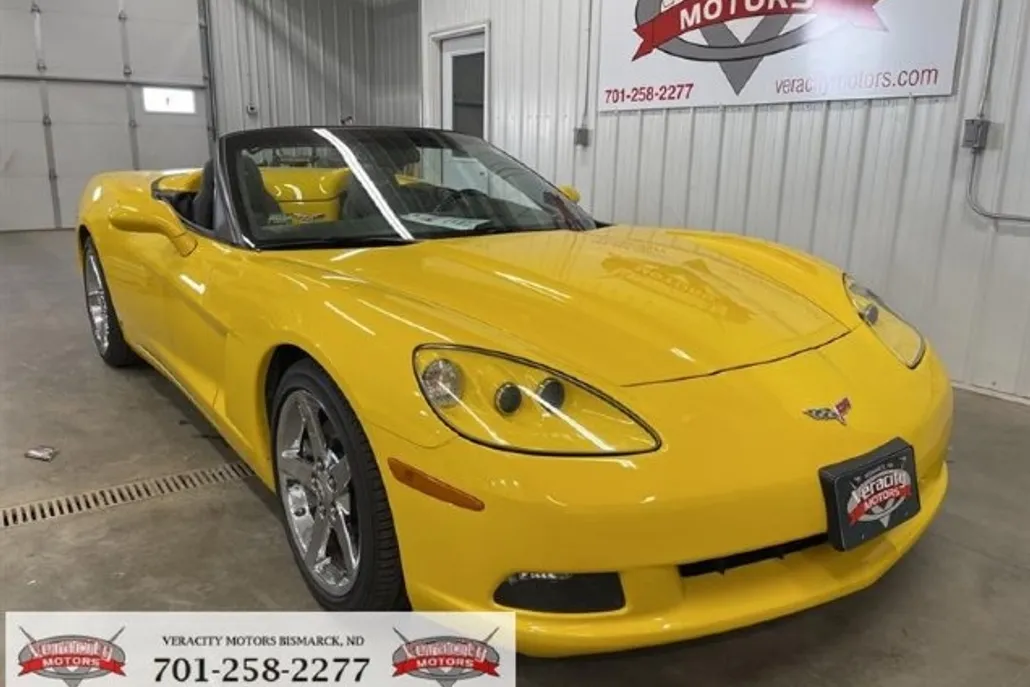 2006 Chevrolet Corvette Base photo 1