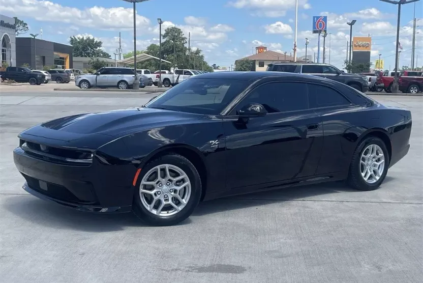 2025 Dodge Charger R/T photo 1