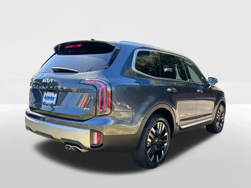 2023 Kia Telluride SX photo 1