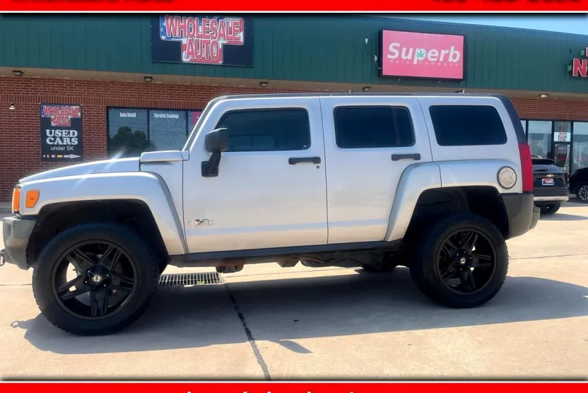 2006 Hummer H3 1/2 Ton photo 1