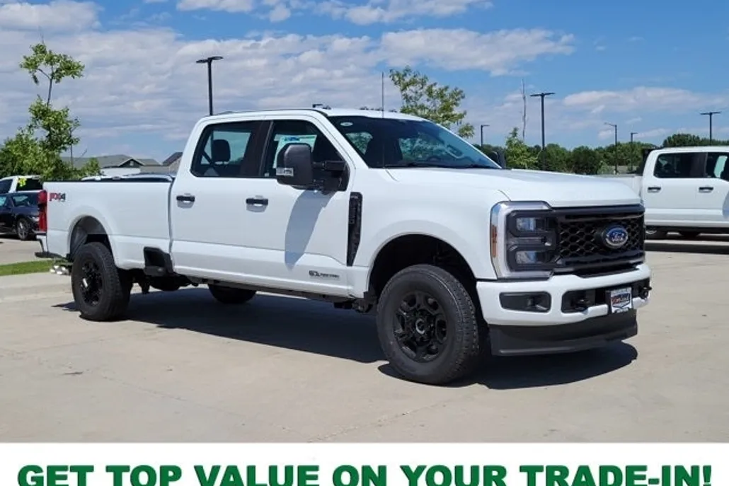 2025 Ford F-250 photo 1