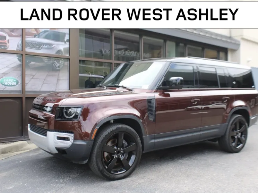 2024 Land Rover Defender S photo 1