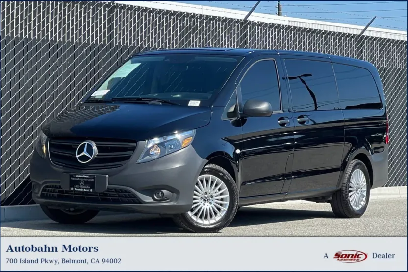 2023 Mercedes Benz Metris Van photo 1
