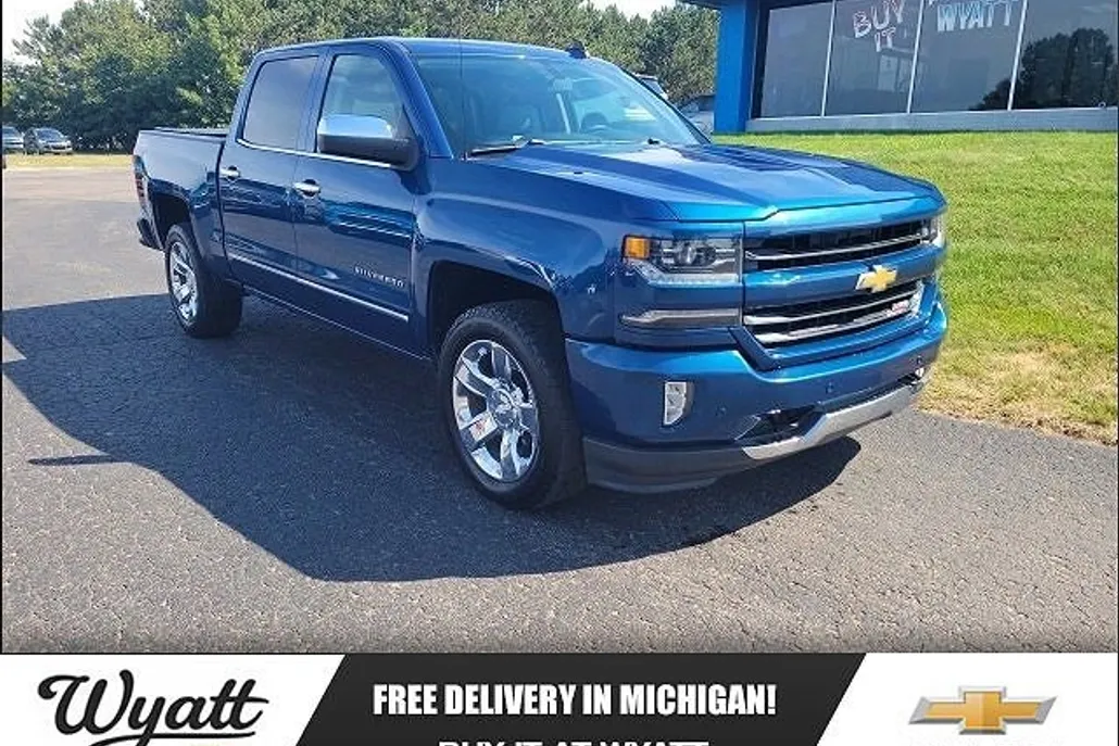 2017 Chevrolet Silverado 1500 LTZ photo 1