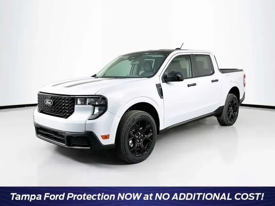 2025 Ford Maverick XLT photo 1