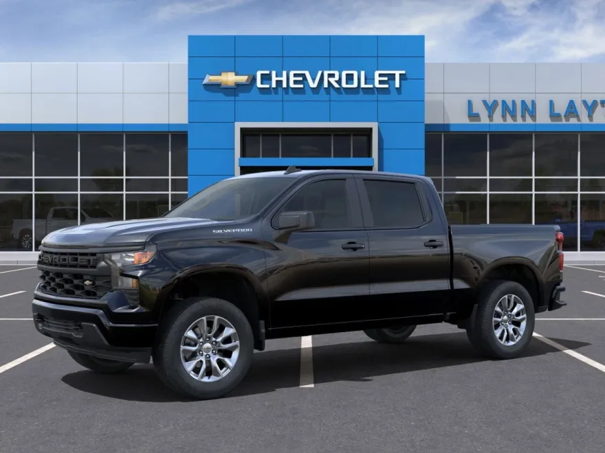 2025 Chevrolet Silverado Custom photo 2