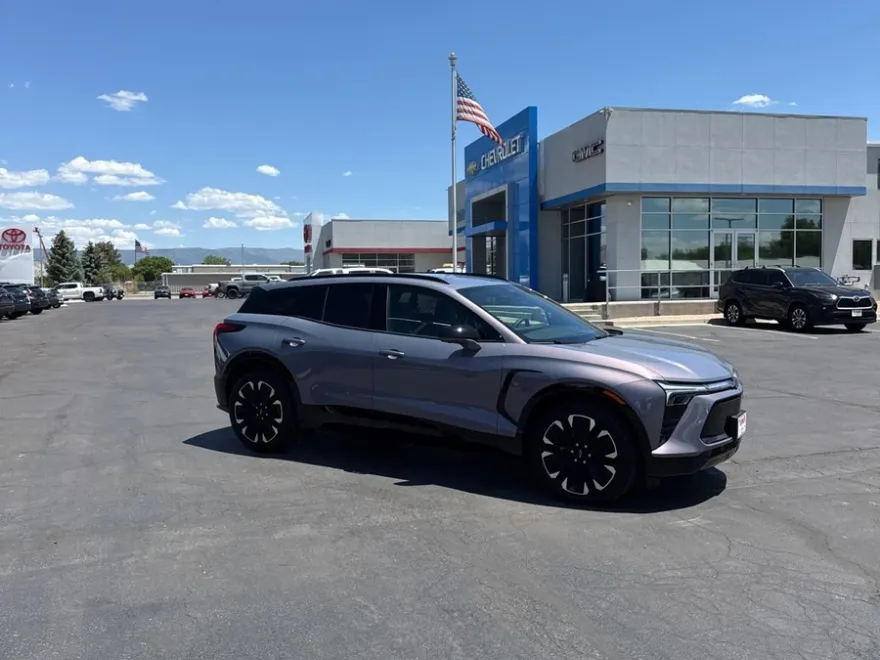 2025 Chevrolet Blazer EV RS photo 1