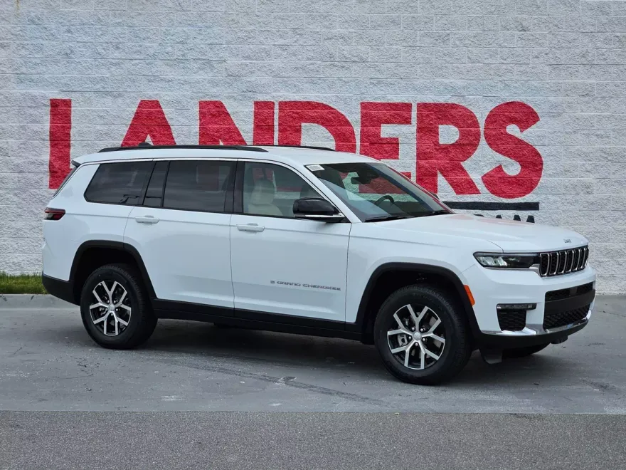 2025 Jeep Grand Cherokee Limited photo 1