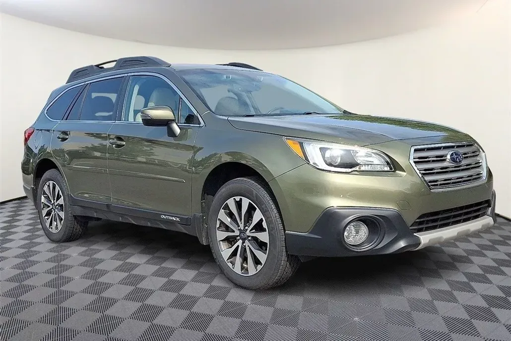 2017 Subaru Outback 2.5i Limited photo 1