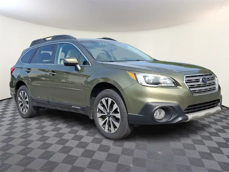 2017 Subaru Outback 2.5i Limited photo 1