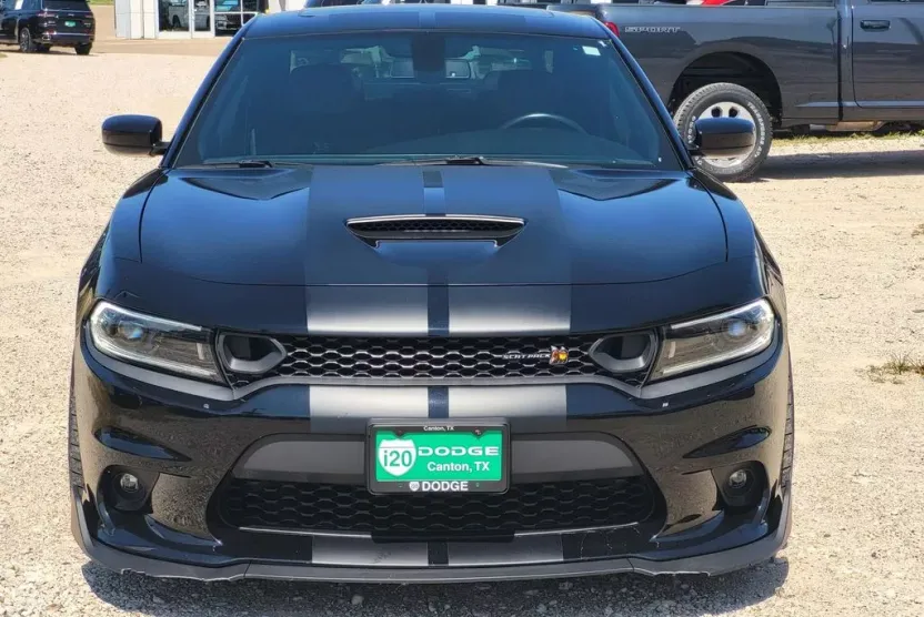 2023 Dodge Charger Scat Pack photo 1