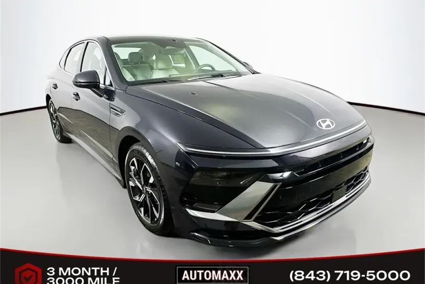 2025 Hyundai Sonata SEL photo 1