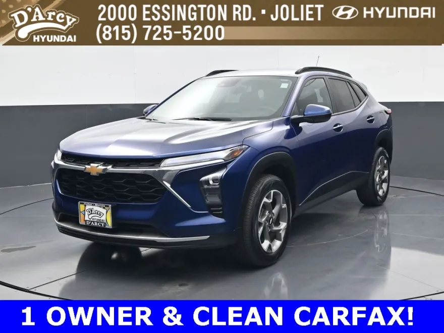 2024 Chevrolet Trax LT photo 1