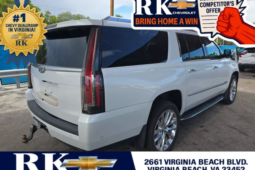 2019 Cadillac Escalade ESV Luxury photo 1