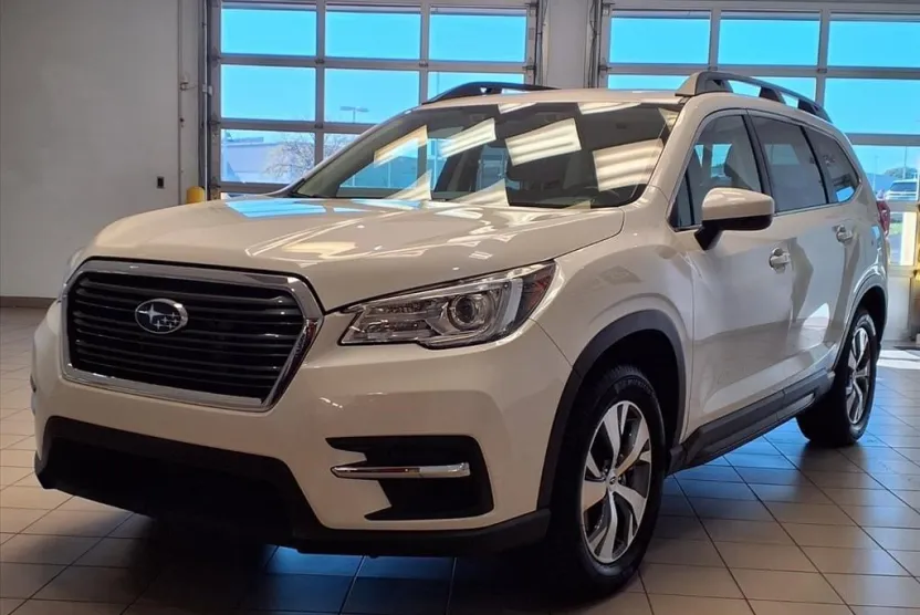 2022 Subaru Ascent Premium photo 1