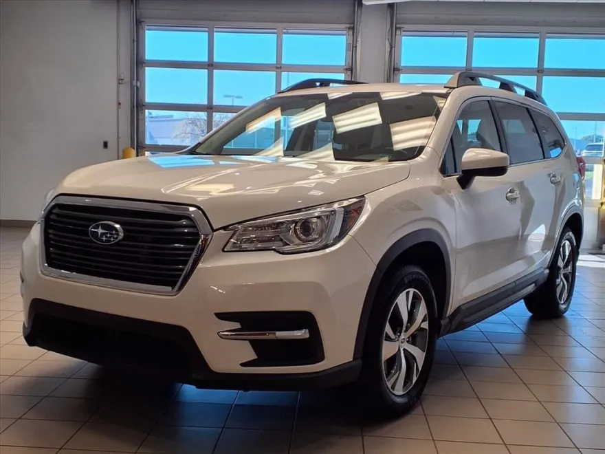 2022 Subaru Ascent Premium photo 1