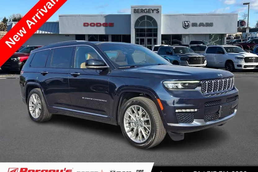 2023 Jeep Grand Cherokee L Summit photo 1