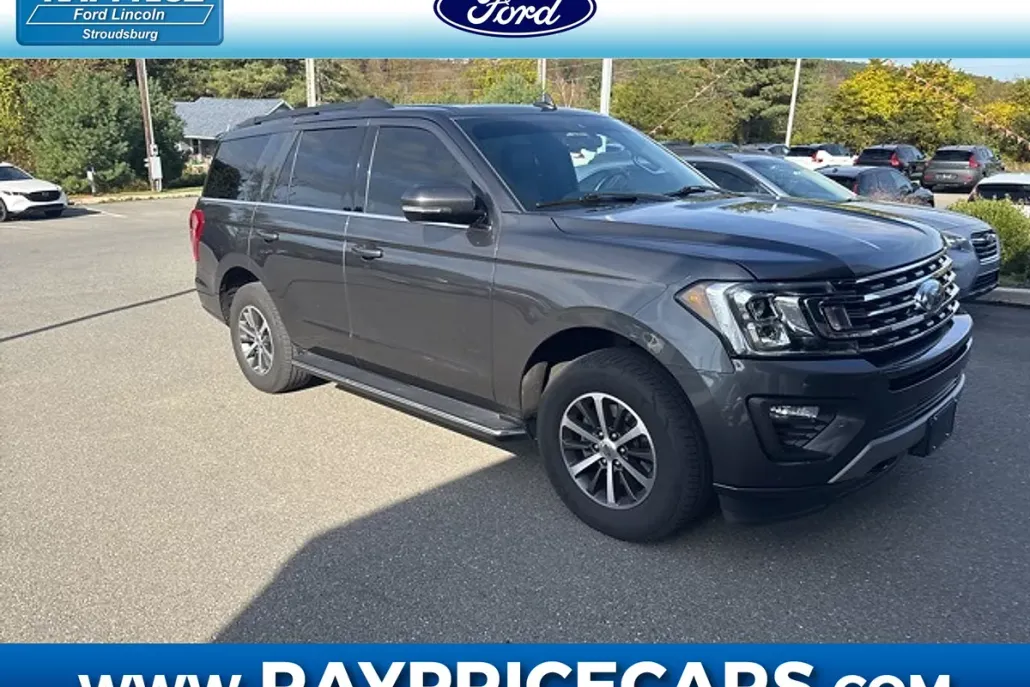 2020 Ford Expedition XLT photo 1