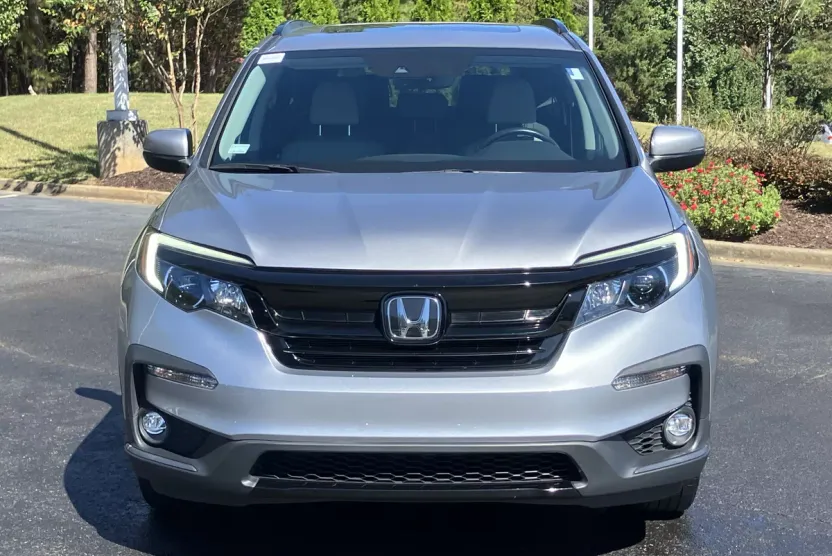 2022 Honda Pilot Special Edition photo 1